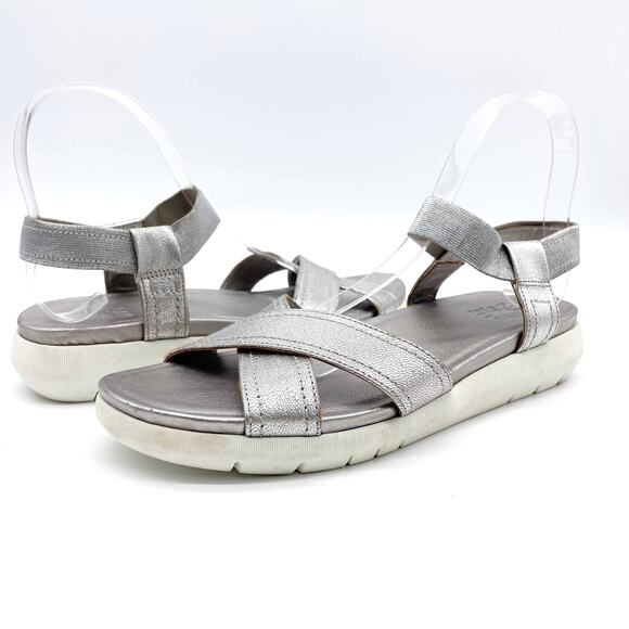 Naturalizer Womens 6.5W Lily Silver Metallic Leather Sandal Comfort Summer Beach - Picture 1 of 10